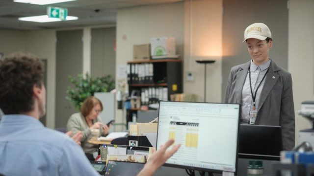 La oficina S01E04