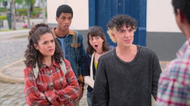 De vuelta a los 15 S01E04