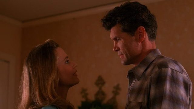 Twin Peaks S02E13