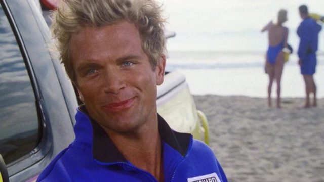 Baywatch: Guardianes de la Bahía S09E03