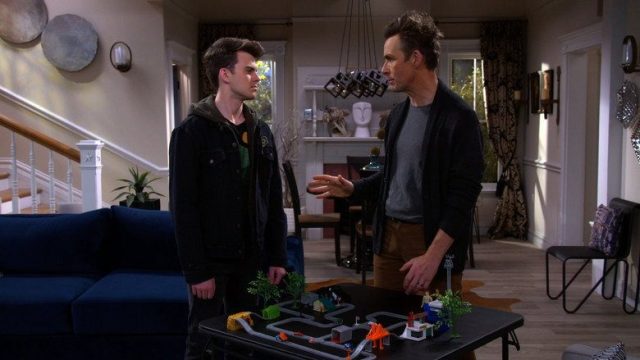 The Villains of Valley View S01E08