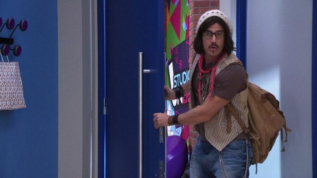Violeta S02E36