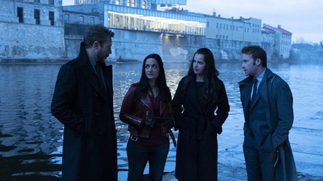 Departure: Vuelo 716 S01E05