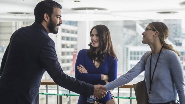 Supergirl S02E18