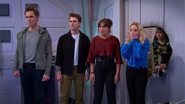 The Villains of Valley View S01E19