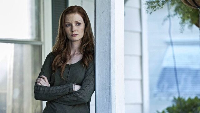 Outcast S01E08
