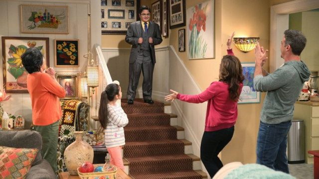 Cristela S01E16