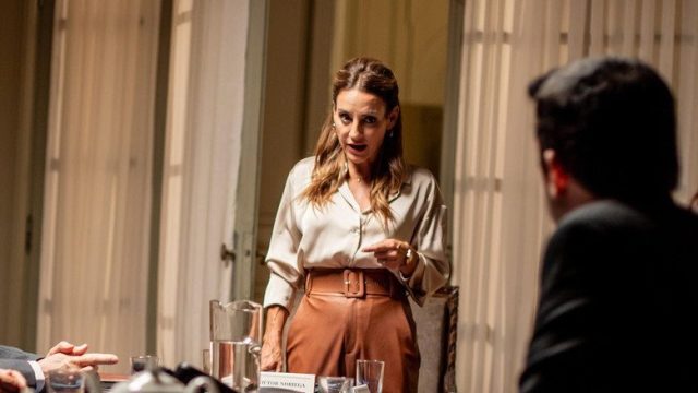La mente del poder S01E02