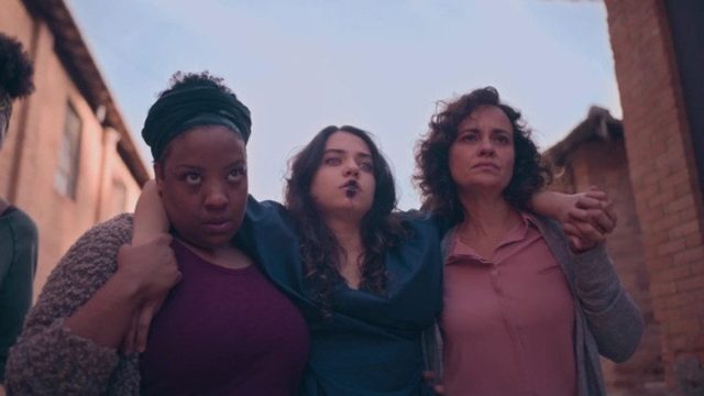 El reto del beso S01E06