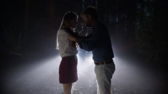 When the Streetlights Go On S01E01