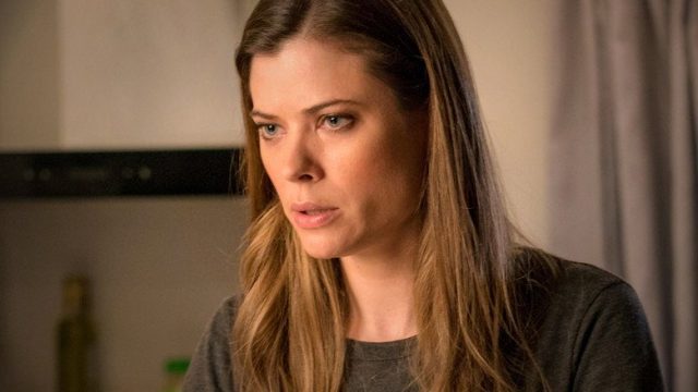 Colony S03E12