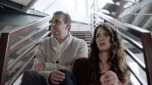 Mensajes desde otro lugar S01E09