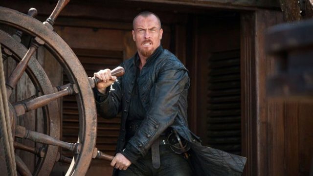 Piratas: Velas Negras S03E01