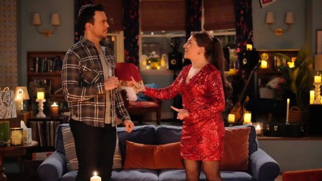 Call Me Kat S03E16