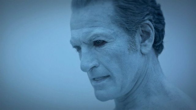 30 monedas S01E08