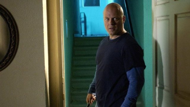 El Escudo S04E08