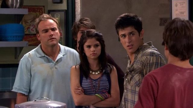 Los Hechiceros de Waverly Place S04E01