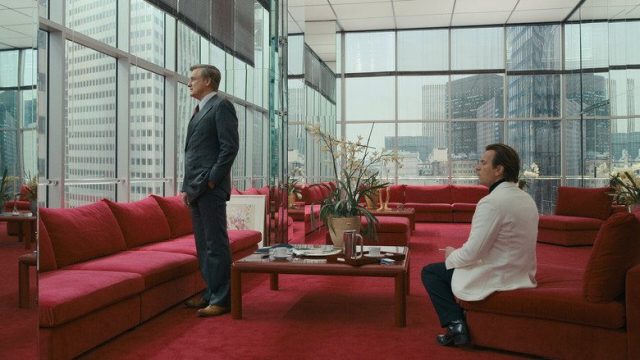 Halston S01E04