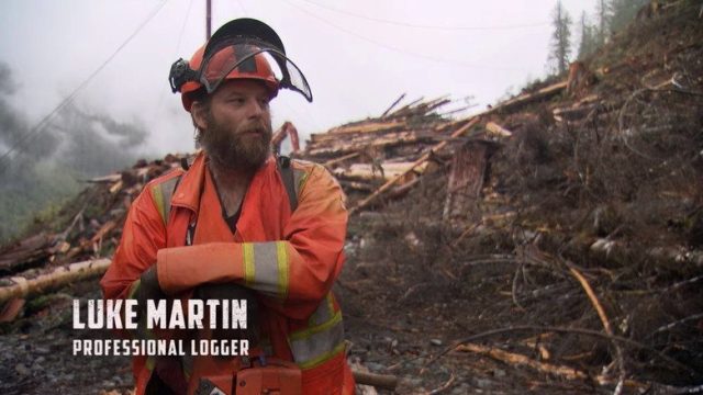 ¡Fuera abajo! S01E09