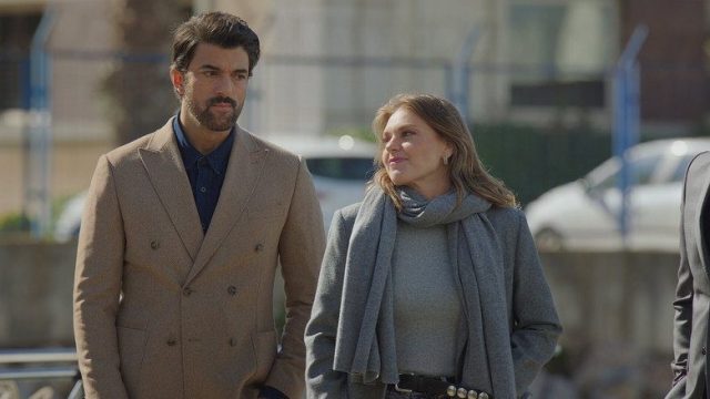 Old Money S01E08