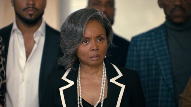 Beauty in Black S01E16