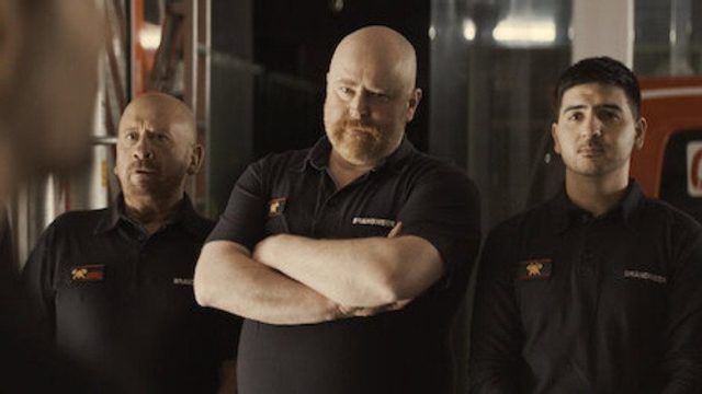 Bajo el fuego S01E09