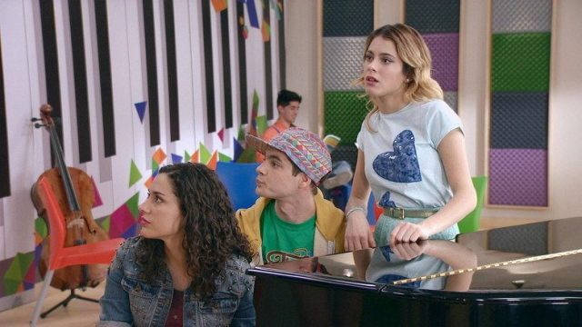 Violeta S03E25