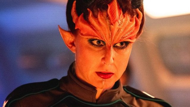 Vagrant Queen S01E08