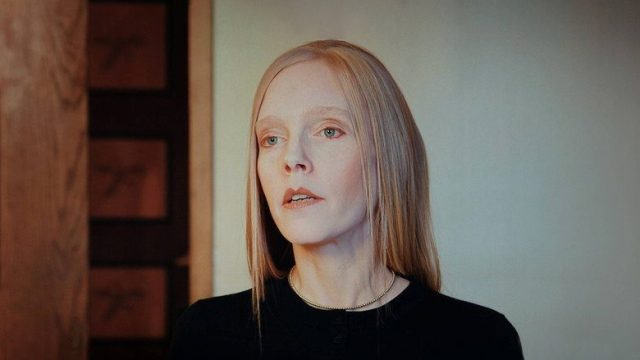 La Caída: Dios, Codicia y el Culto de Gwen Shamblin S01E05