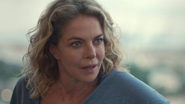 Sara, la mujer en las sombras S01E06