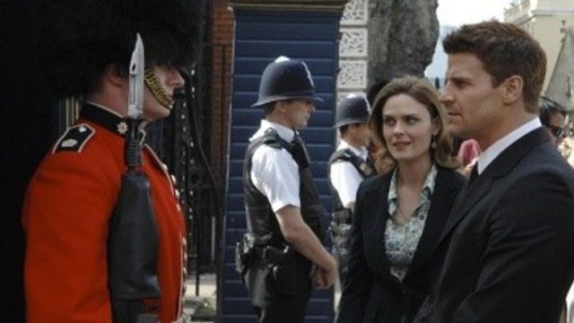Bones S04E01