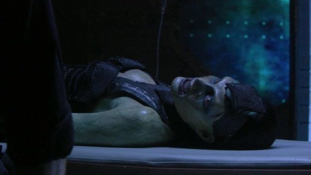 Stargate Atlantis S03E18