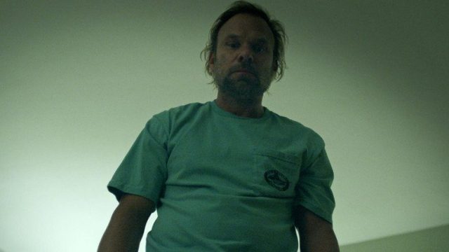Bloodline S03E01