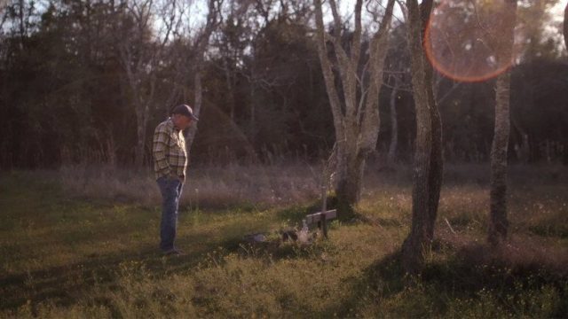 Escena del crimen: Los campos de la muerte de Texas S01E02