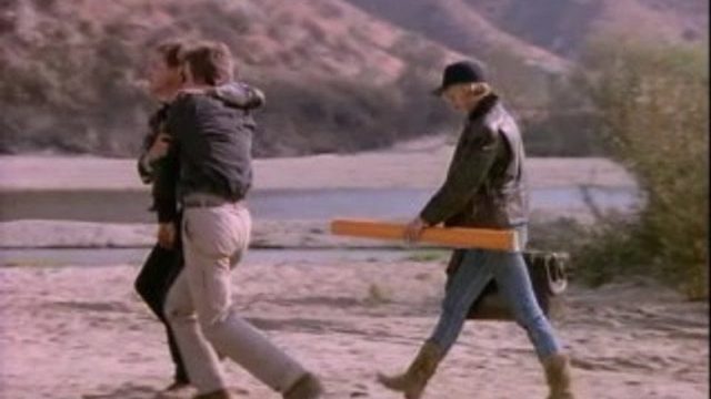 MacGyver S01E08