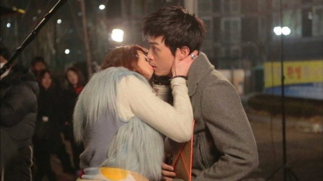 Bella Solitaria S00E02