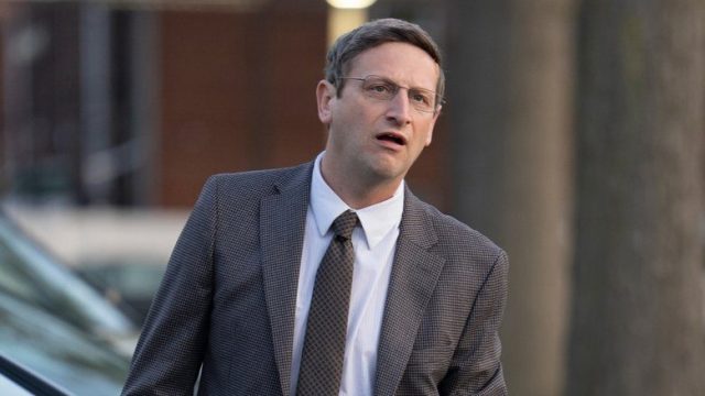 La silla S01E02