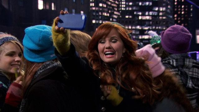 Jessie S02E06