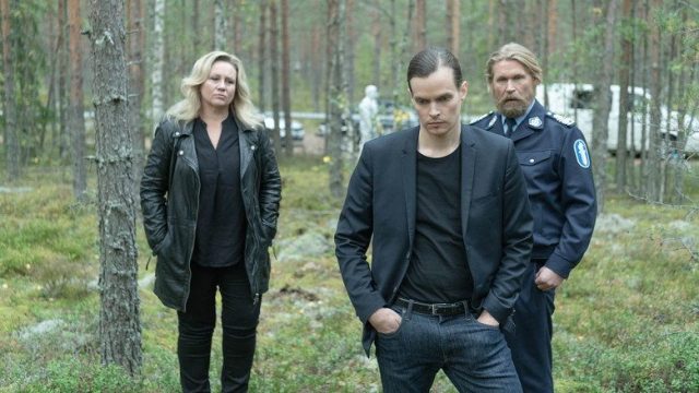 Kaikki synnit S03E01