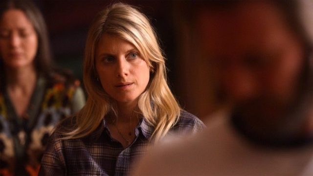 Little America S01E04