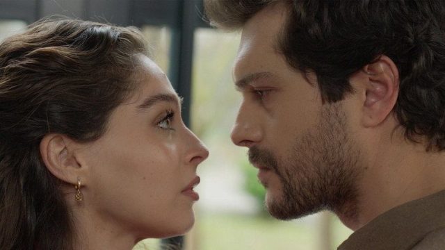 Leyla: Hayat... Aşk... Adalet... S01E18