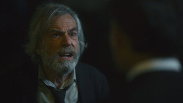 ¿De quién huimos, mamá? S01E06