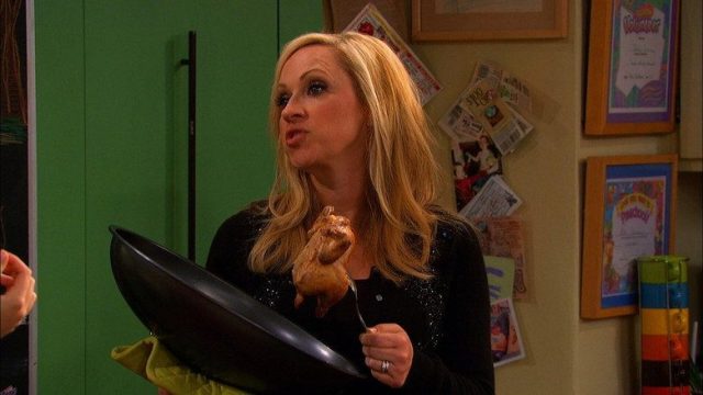 ¡Buena suerte Charlie! S02E29