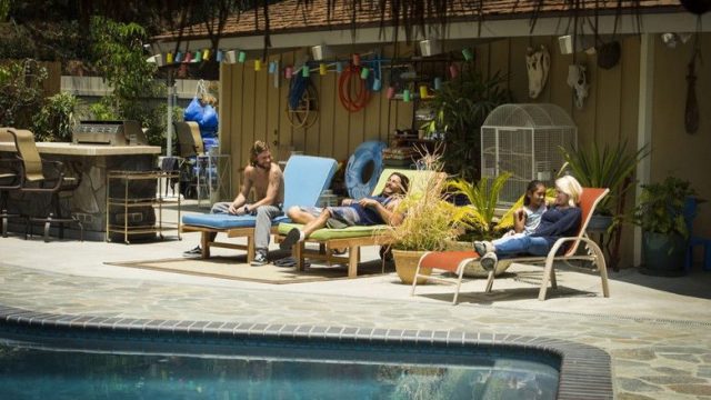 Animal Kingdom S01E10