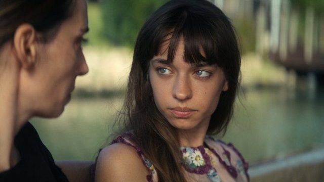 ¿De quién huimos, mamá? S01E02