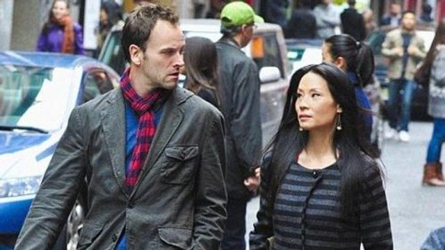 Elementary S01E09