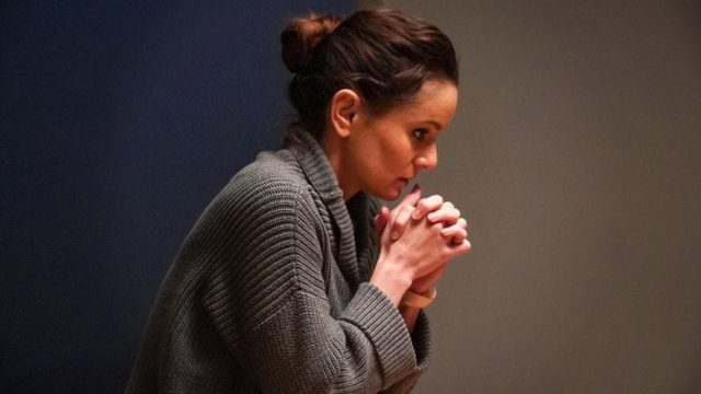 Colony S03E08
