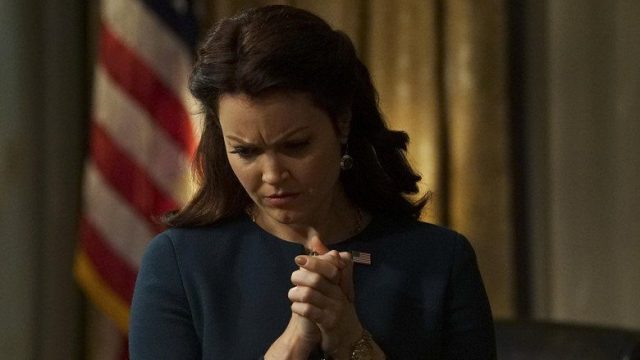 Escándalo S06E13