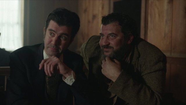 Wyatt Earp y la guerra de los cowboys S01E03
