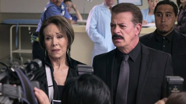 Señora Acero S03E34